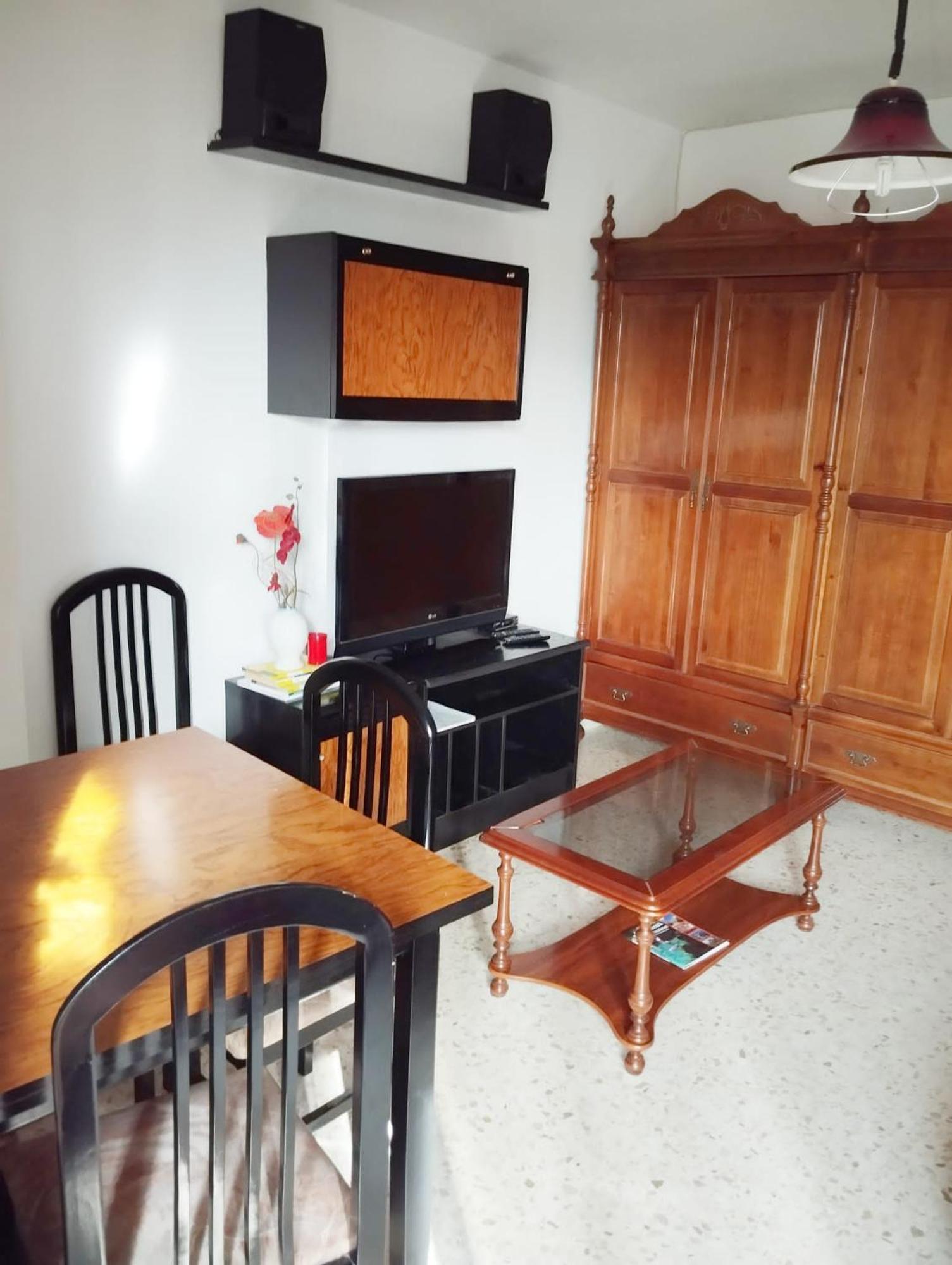 Room In Shared Apartment With Parking Almuñécar Extérieur photo